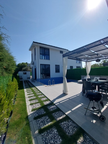 Villa Mell